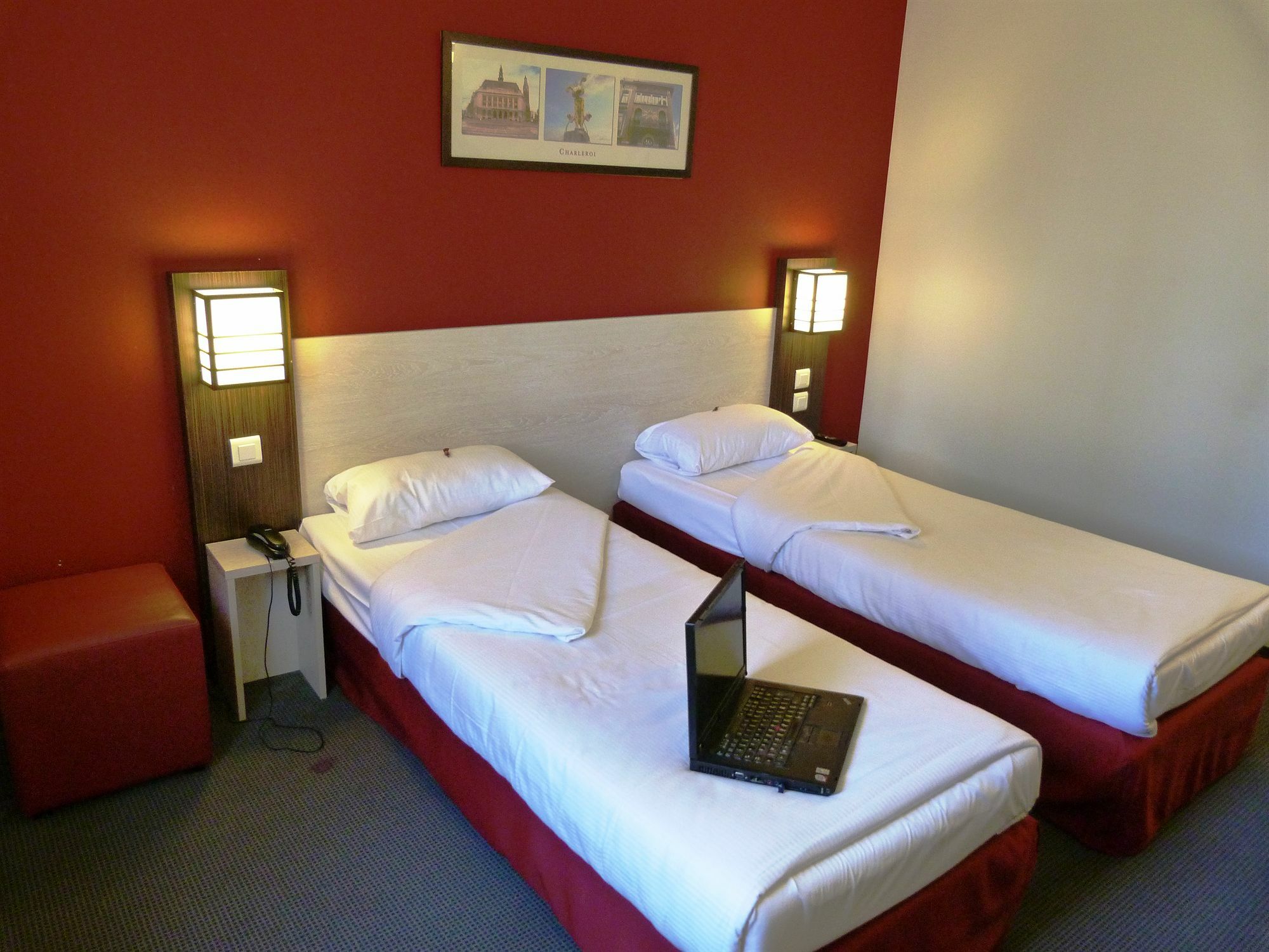 Dc Hotel Charleroi Airport Dış mekan fotoğraf