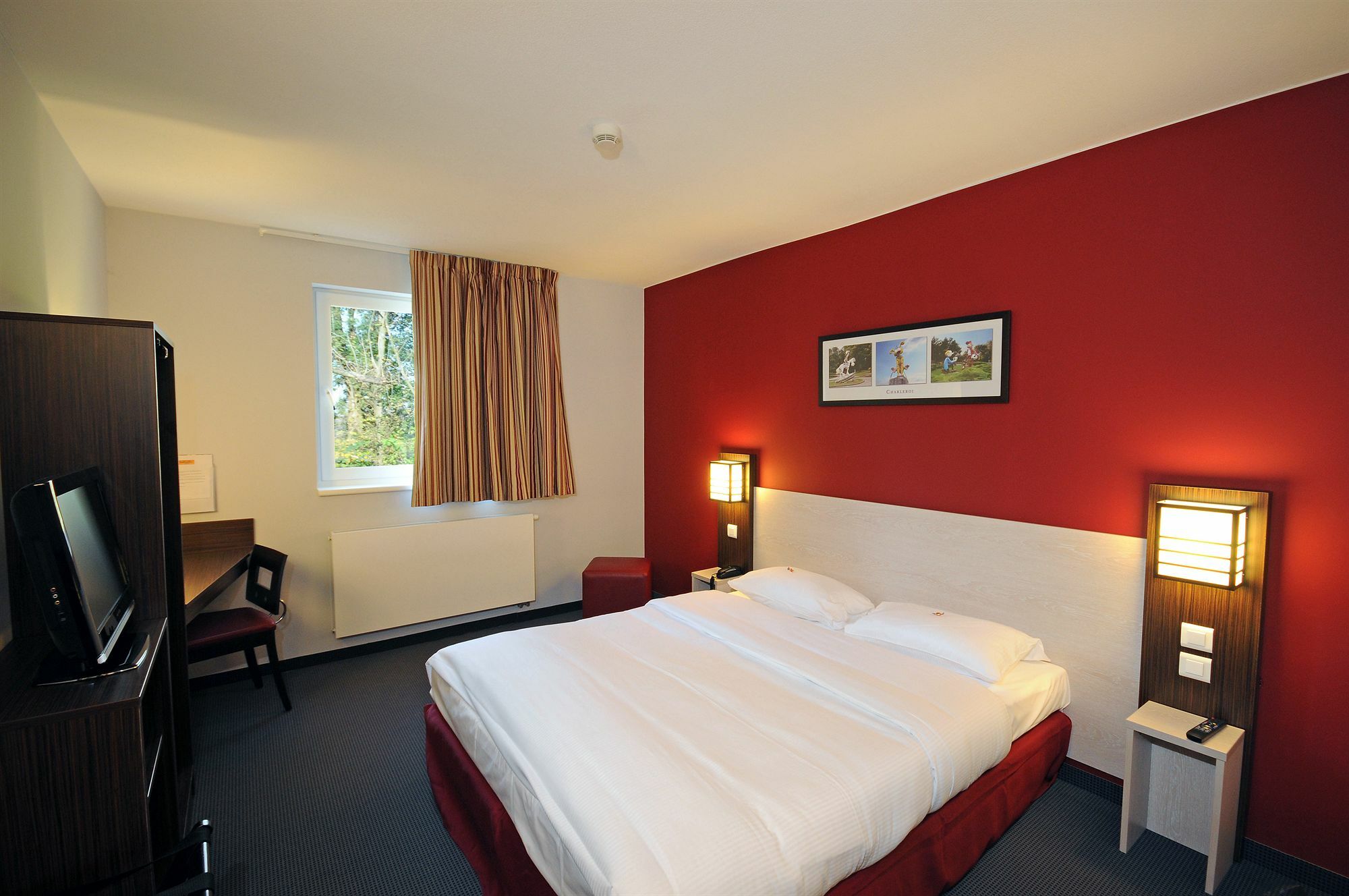 Dc Hotel Charleroi Airport Oda fotoğraf