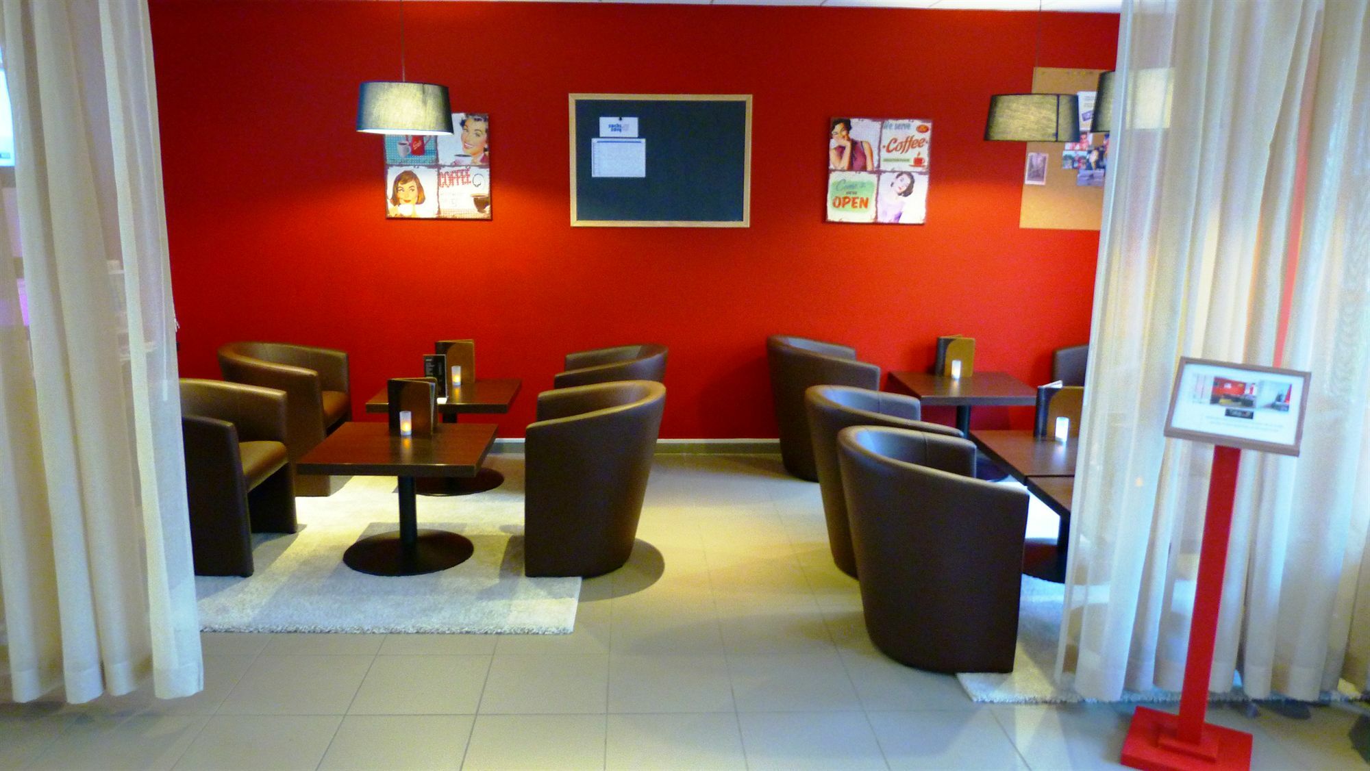 Dc Hotel Charleroi Airport Dış mekan fotoğraf